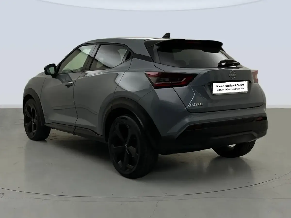 Usado Nissan Juke Tekna 114 CV (83 kW) 2025 Gris SUV