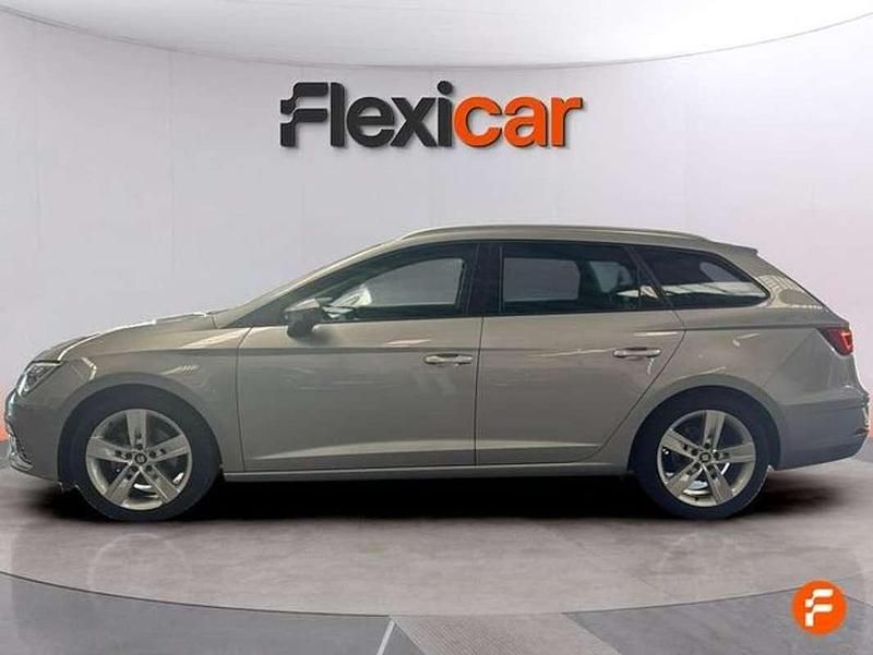 Usado Seat Leon ST FR 150 CV (110 kW) 2019 Gris Familiar