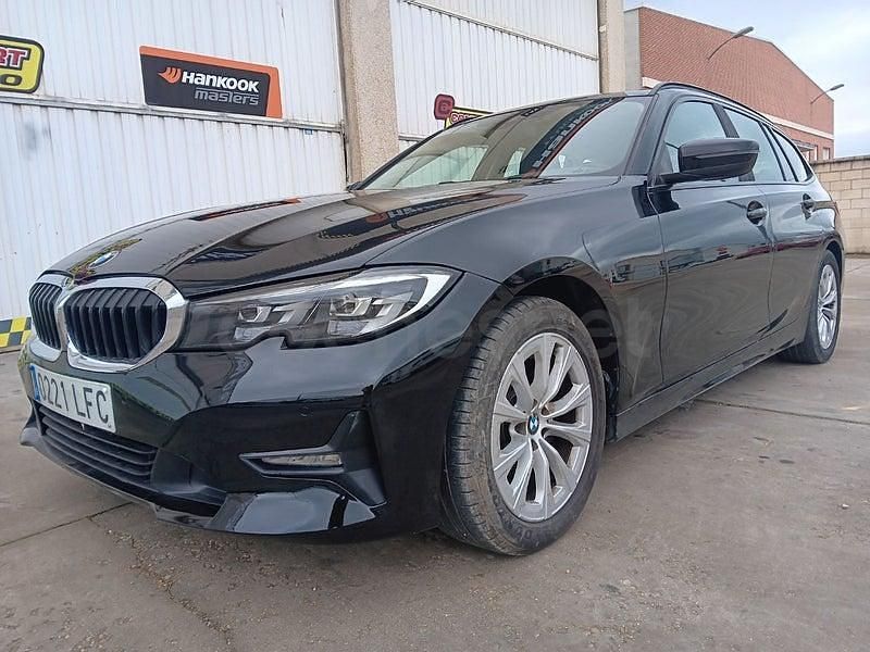 Usado BMW 318 150 CV (110 kW) 2020 Gris / plata Familiar