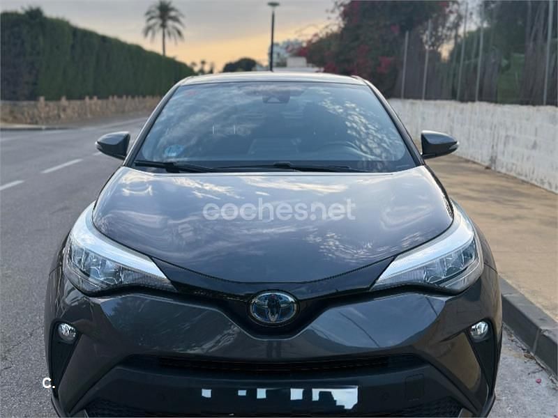 Gris / plata Usado 2021 Toyota C-HR Advance SUV | 20.900 € (Precio justo) - Imagen 1/4