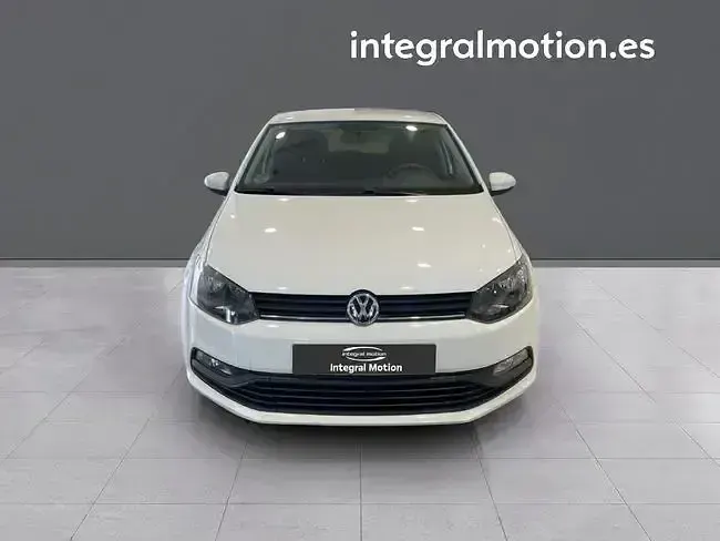 Usado VW Polo 74 CV (54 kW) 2014 Blanco Berlina