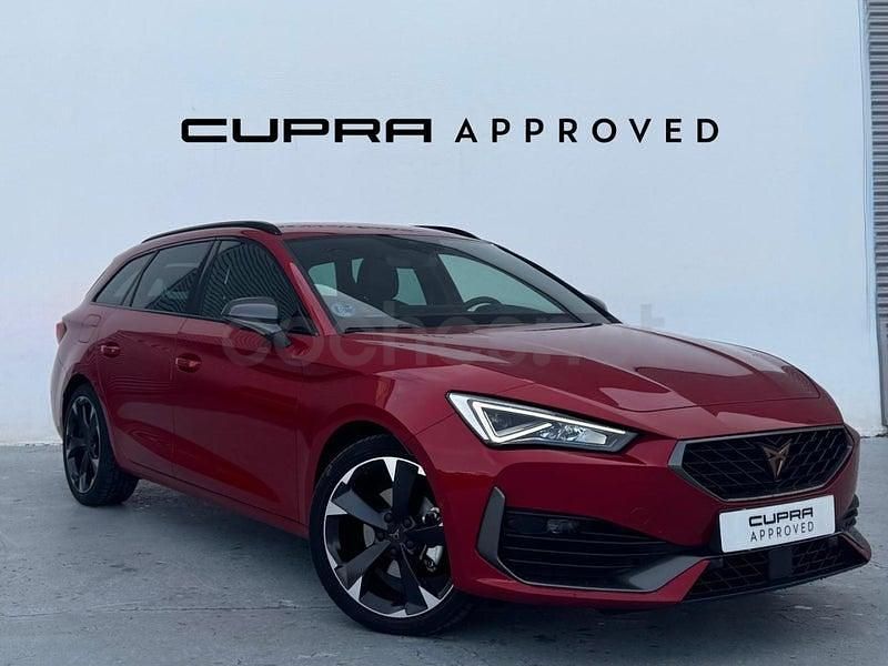 Usado Cupra Leon 150 CV (110 kW) 2025 Rojo Berlina