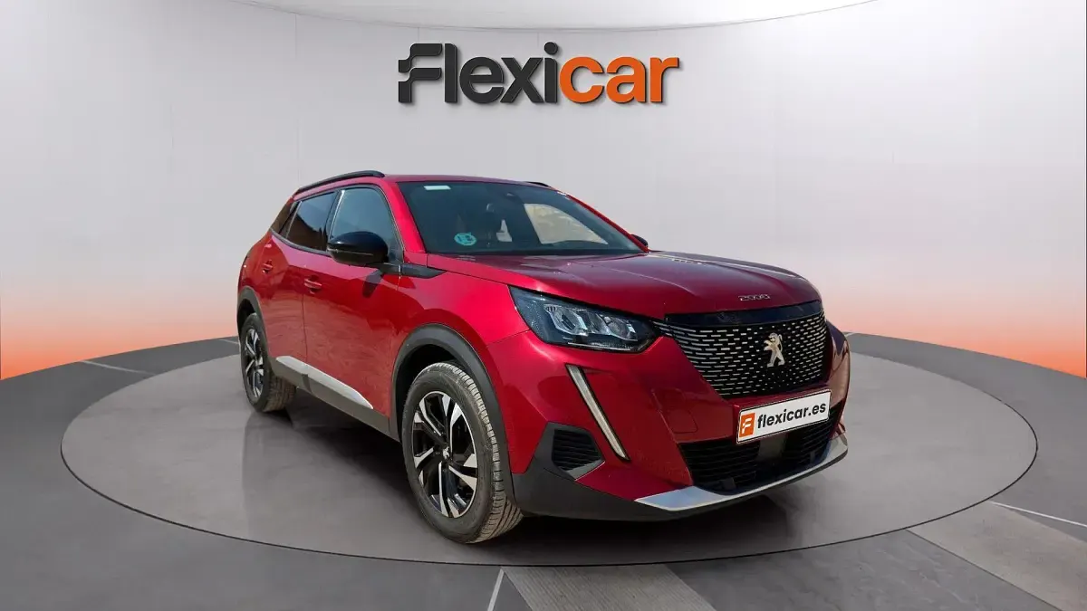 Usado Peugeot 2008 Allure 131 CV (96 kW) 2023 SUV