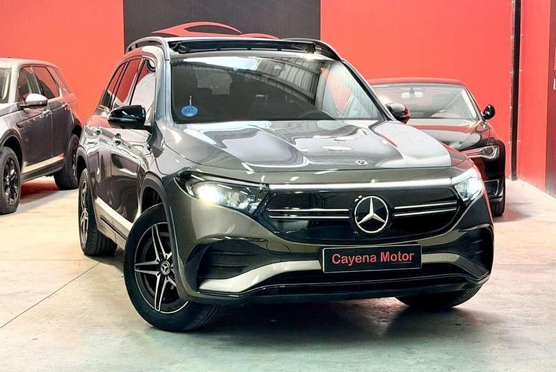 Usado Mercedes EQB300 167 kW (228 CV) 2022 Gris SUV