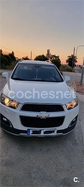 Blanco Usado 2013 Chevrolet Captiva LTZ SUV | 8700 € (Precio justo) - Imagen 1/4