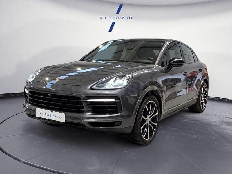Usado Porsche Cayenne 462 CV (339 kW) 2021 Gris / plata SUV