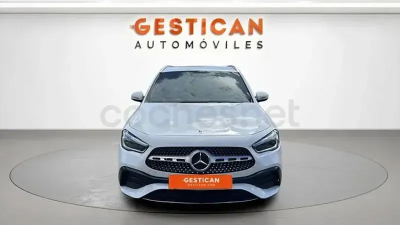 Usado Mercedes GLA250 218 CV (160 kW) 2023 Blanco SUV
