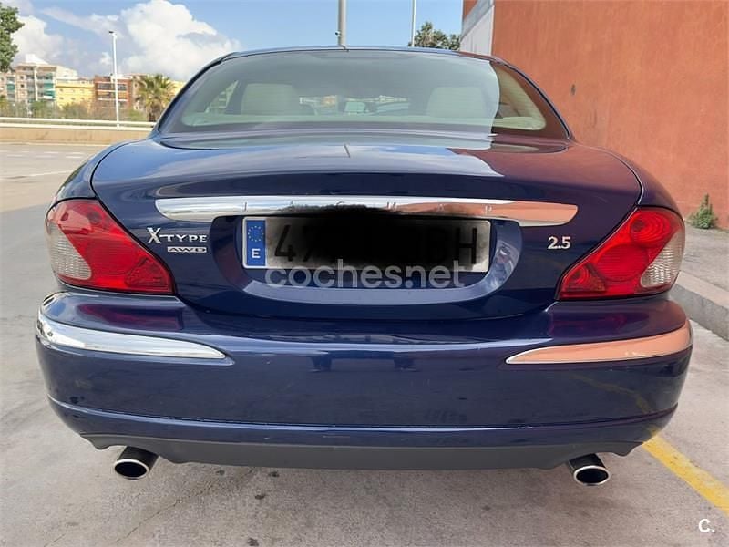 Usado Jaguar X-type Executive 196 CV (144 kW) 2004 Azul Berlina