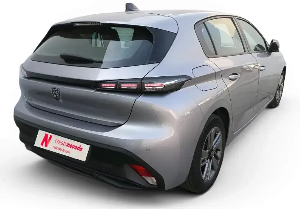 Usado Peugeot 308 Allure 131 CV (96 kW) 2022 Gris