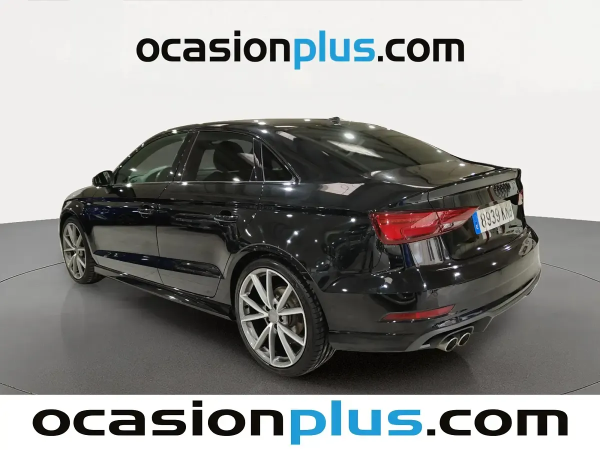 Usado Audi A3 S-Line 150 HP (110 kW) 2018 Preto Sedan