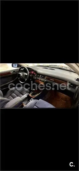 Usado Audi A6 180 CV (132 kW) 2000 Azul Berlina