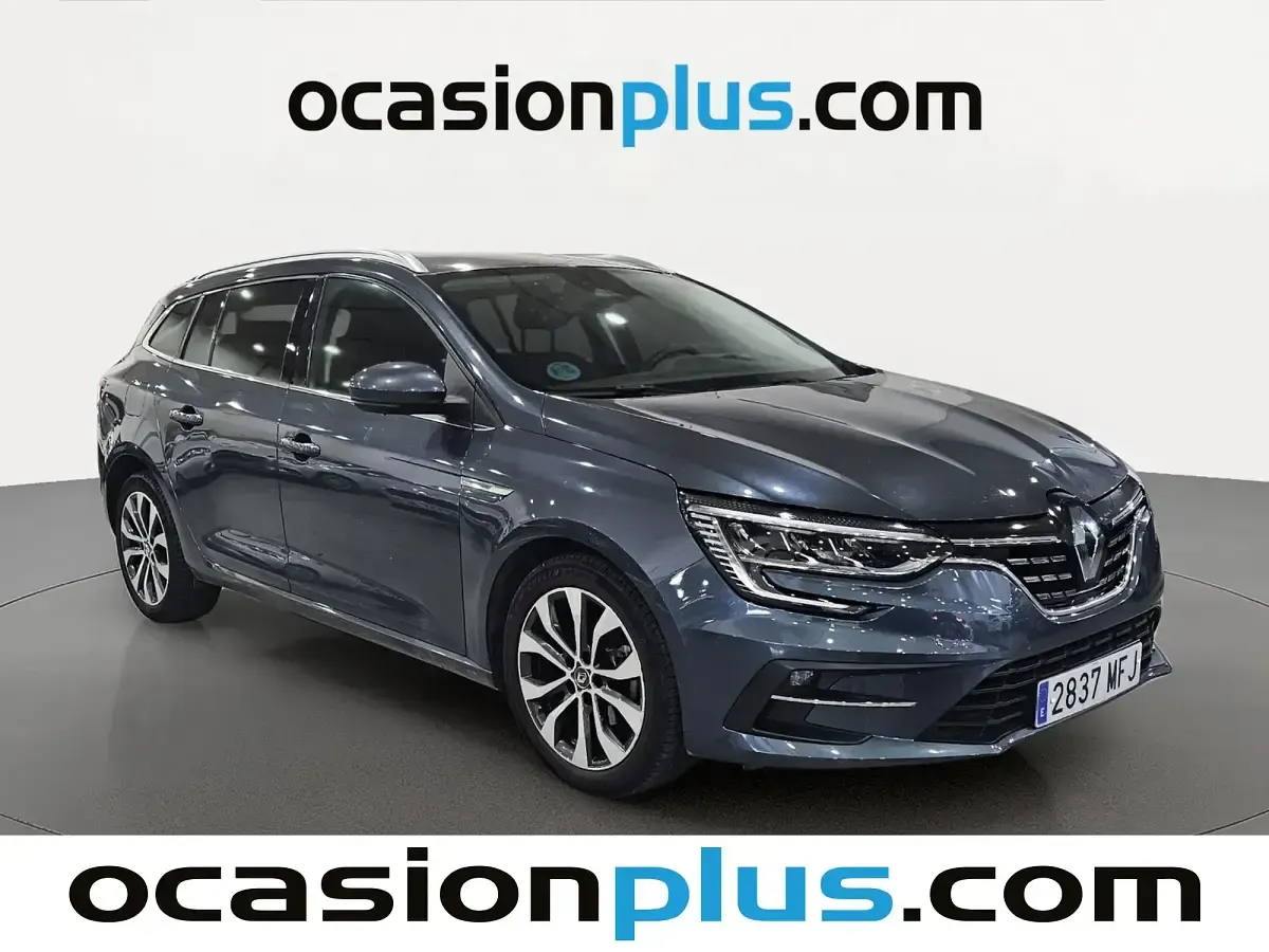 Usado Renault Mégane GrandTour Techno 140 CV (102 kW) 2023 Gris Familiar