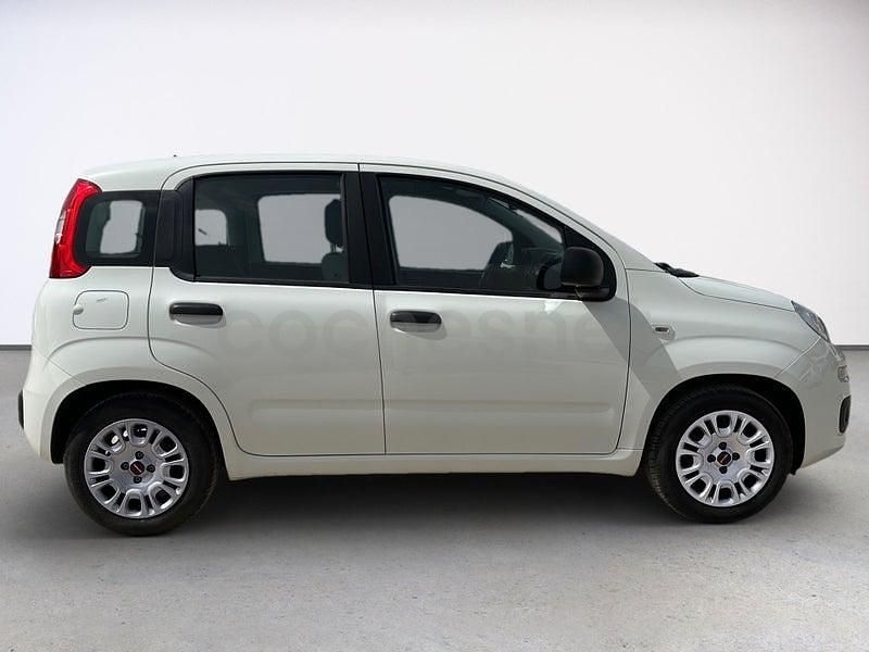 Usado Fiat Panda 70 CV (51 kW) 2022 Blanco Utilitario