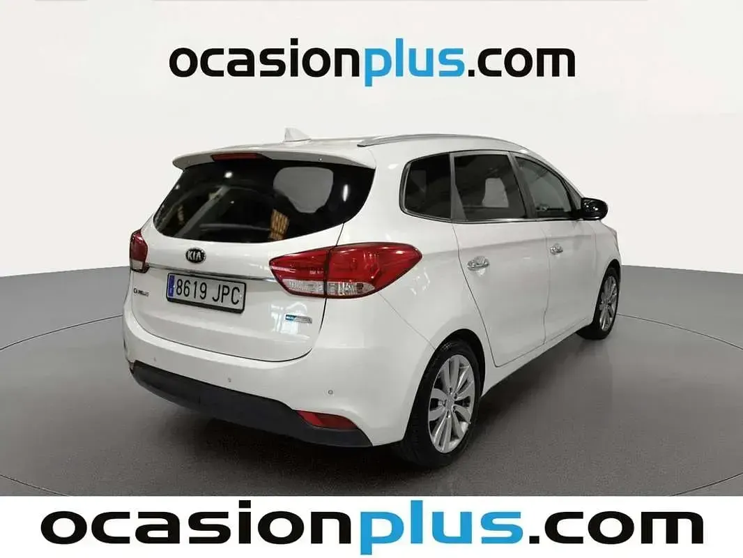 Usado Kia Carens 135 CV (99 kW) 2016 Blanco Monovolumen