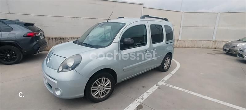 Gris / plata Usado 2013 Renault Kangoo Dynamique Familiar | 7500 € (Precio justo) - Imagen 1/4