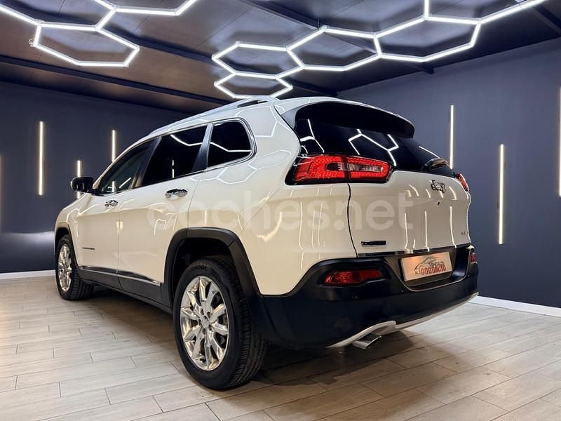 Usado Jeep Cherokee Limited 140 CV (102 kW) 2014 Blanco SUV