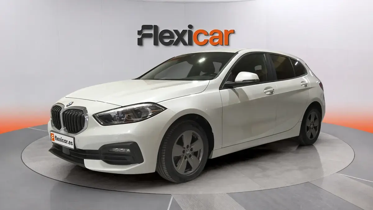 Usado BMW 116 116 CV (85 kW) 2021 Blanco Utilitario