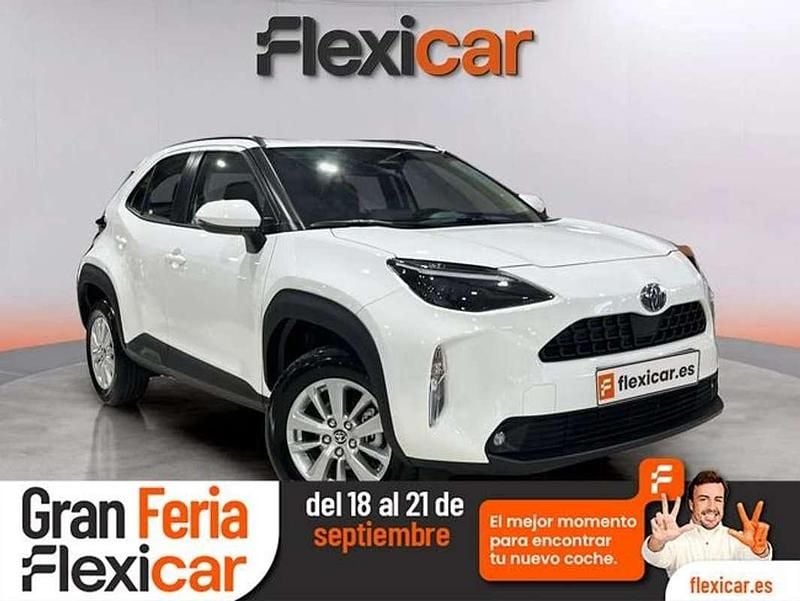 Blanco Nuevo 2025 Toyota Yaris Cross Active SUV | 24.090 € (Precio justo) - Imagen 1/4