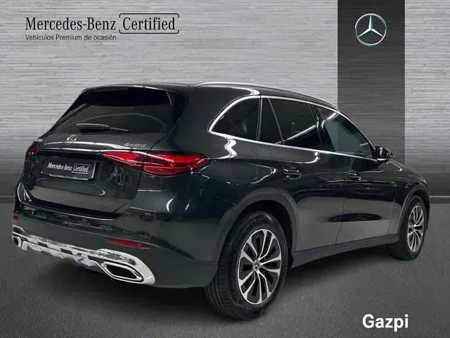 Usado Mercedes GLC220 197 CV (144 kW) 2024 Gris grafito SUV