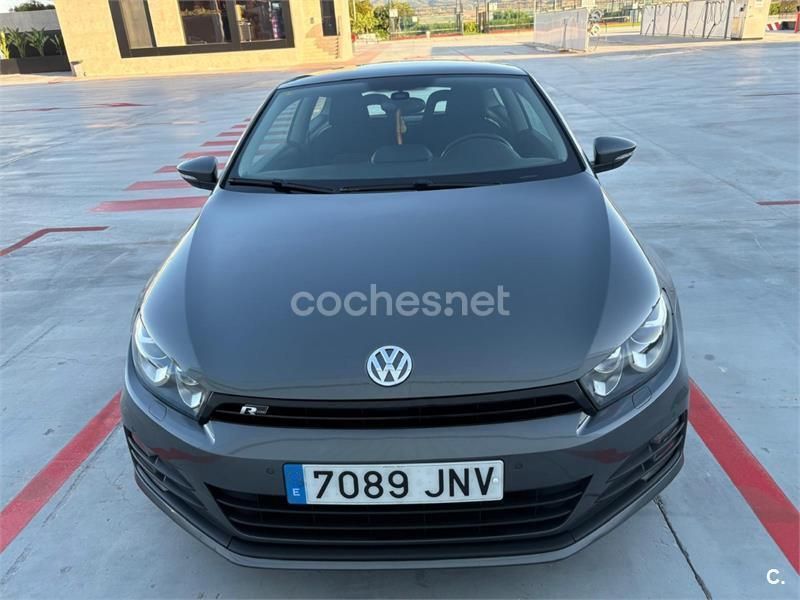 Usado VW Scirocco R-line 150 CV (110 kW) 2016 Gris / plata Coupe