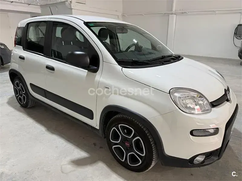 Usado Fiat Panda City Life 70 CV (51 kW) 2022 Blanco Utilitario