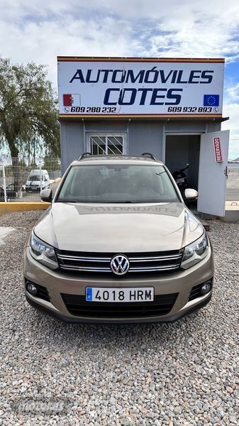 Beige Usado 2012 VW Tiguan Advance SUV | 11.000 € (Un poco caro) - Imagen 1/4