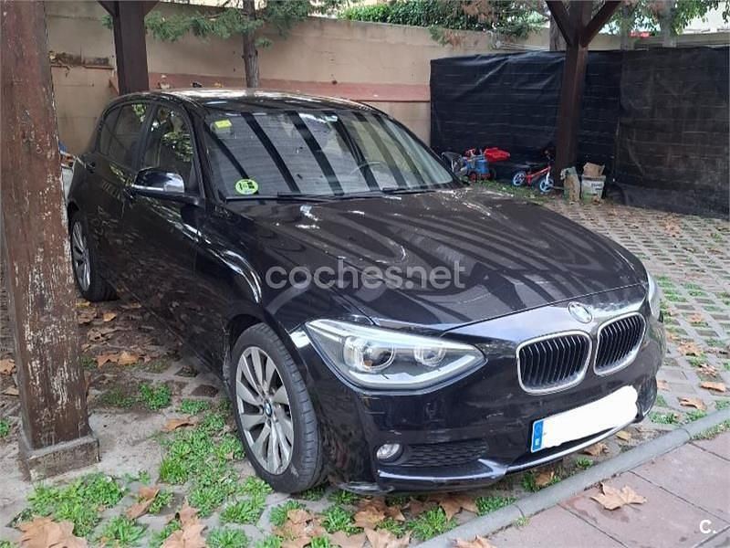 Negro Usado 2011 BMW 118 Sport Line Utilitario | 10.300 € (Precio justo) - Imagen 1/4