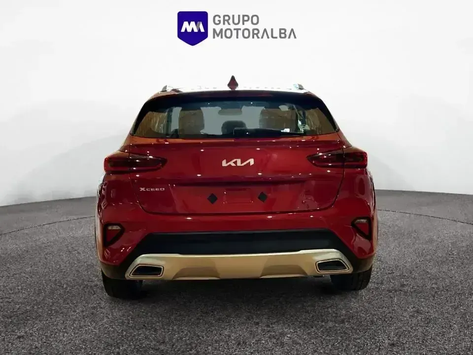 Usado Kia XCeed 120 CV (88 kW) 2021 Rojo SUV
