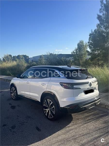 Usado Renault Austral Iconic 200 CV (147 kW) 2023 Blanco SUV