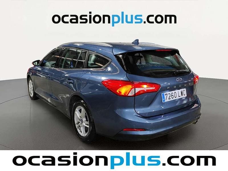 Usado Ford Focus Trend+ 120 CV (88 kW) 2022 Azul Familiar