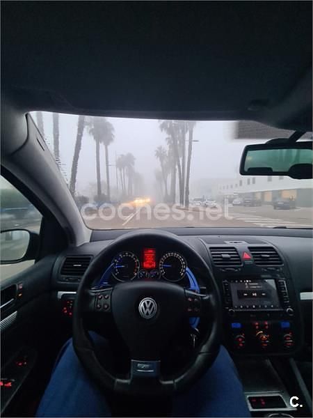 Usado VW Golf IV R 250 CV (183 kW) 2005 Negro Berlina