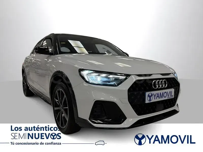 Usado Audi A1 Comfort 110 CV (80 kW) 2020 Blanco SUV