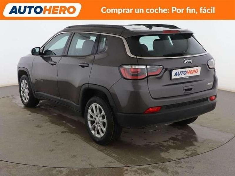 Usado Jeep Compass Longitude 131 CV (96 kW) 2020 Gris SUV