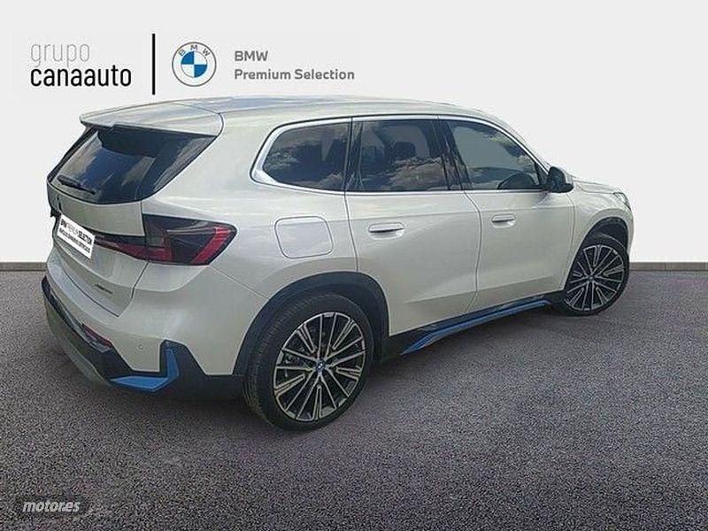 Usado BMW iX1 Comfort Edition 230 kW (313 CV) 2023 Blanco SUV