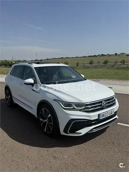 Usado VW Tiguan R-line 200 CV (147 kW) 2021 Blanco SUV