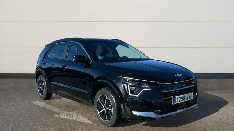 Usado Kia Niro 129 CV (94 kW) 2025 Negro SUV