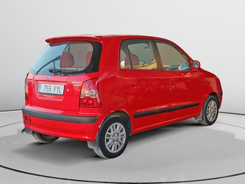 Usado Hyundai Atos GLS 63 CV (46 kW) 2007 Rojo Utilitario