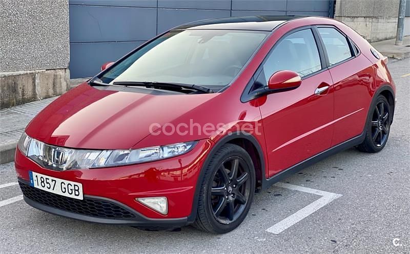 Usado Honda Civic Executive 140 CV (102 kW) 2008 Rojo Berlina