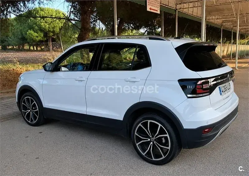 Usado VW T-Cross Sportline 110 CV (80 kW) 2022 Blanco SUV