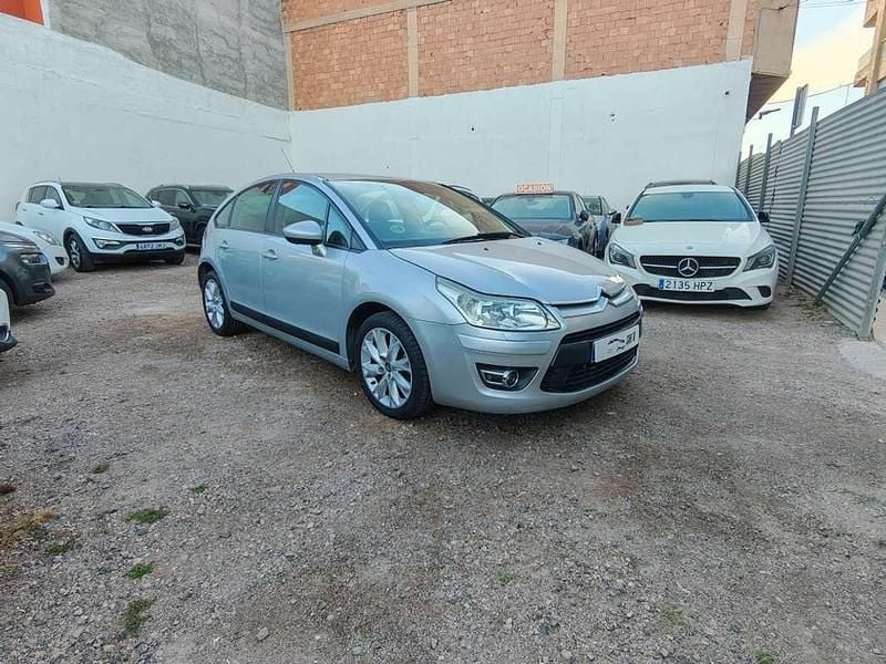 Usado Citroën C4 90 CV (66 kW) 2010 Gris Utilitario