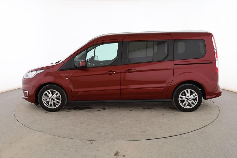 Usado Ford Grand Tourneo Connect Titanium 120 CV (88 kW) 2019 Rojo Monovolumen