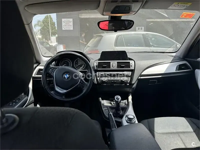 Usado BMW 116 116 CV (85 kW) 2015 Blanco Utilitario