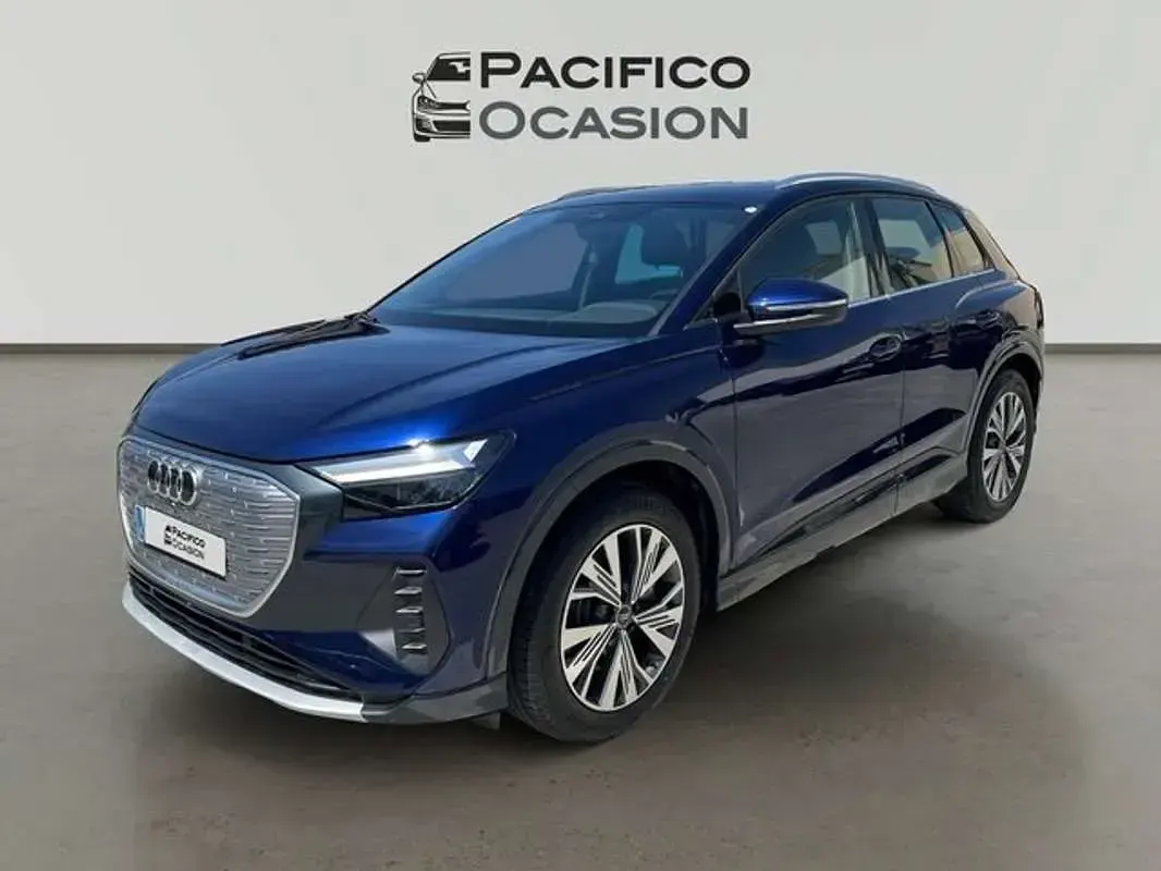 Usado Audi Q4 e-tron 150 kW (204 CV) 2021 Azul SUV
