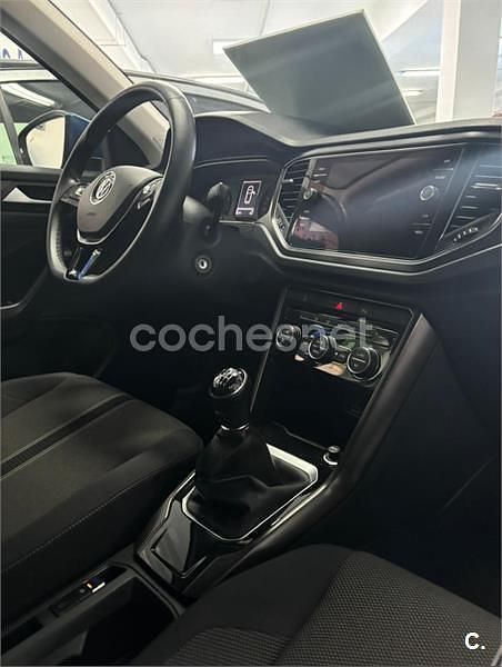 Usado VW T-Roc Edition 115 CV (84 kW) 2019 Azul SUV