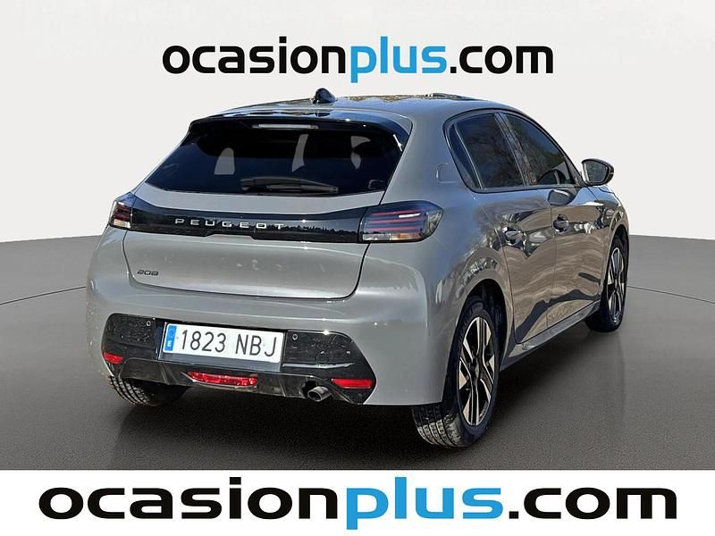 Usado Peugeot 208 Allure 100 CV (73 kW) 2025 Gris Utilitario