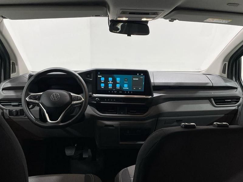 Usado VW Caravelle 150 CV (110 kW) 2025 Gris Monovolumen