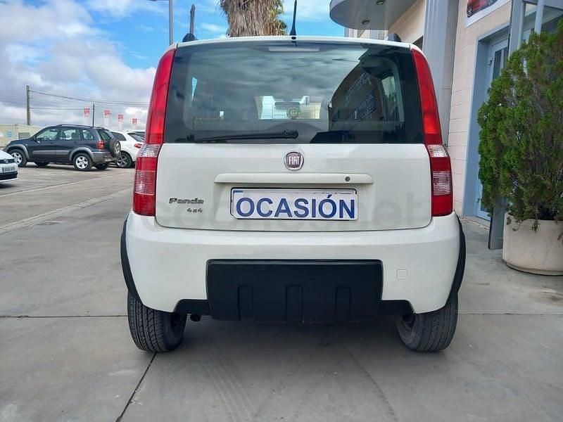 Usado Fiat Panda 4x4 Climbing 75 CV (55 kW) 2012 Blanco Utilitario
