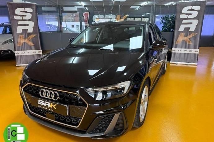 Usado Audi A1 Sportback Ambiente 116 CV (85 kW) 2019 Negro Utilitario
