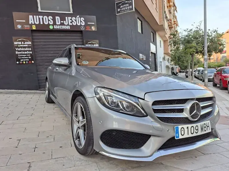 Usado Mercedes C250 Exclusive 204 CV (150 kW) 2016 Gris / plata Familiar
