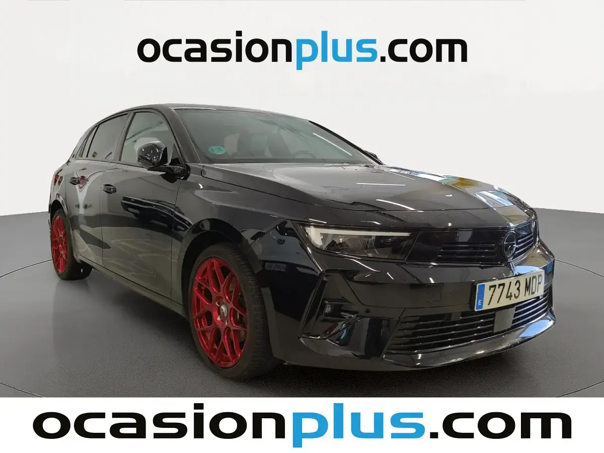 Usado Opel Astra GS Line 131 CV (96 kW) 2023 Negro Utilitario